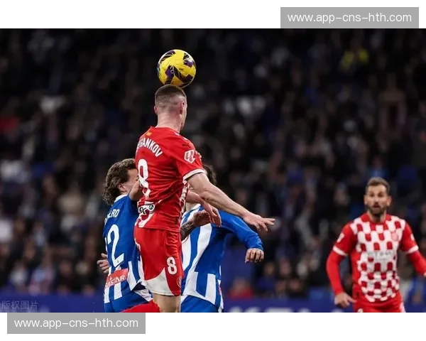 赫罗纳2-1逆转巴萨:贝尔特兰86分钟绝杀,加西亚5次关键扑救 赫罗纳2-1逆转巴萨:贝尔特兰86分钟绝杀,加西亚5次关键扑救